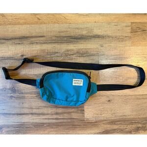 Amphipod Running Belt Hip Pack Teal Waist Pack Adjustable Gorpcore Fitness Bag